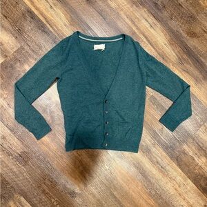 Trovata Green Louviers 100% lambs Wool Button Cardigan  Size Small